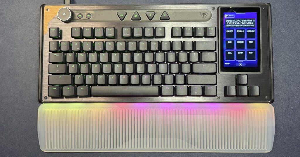 Đánh giá Turtle Beach Command Series KB7 TKL: Đỉnh cao bàn phím có màn hình